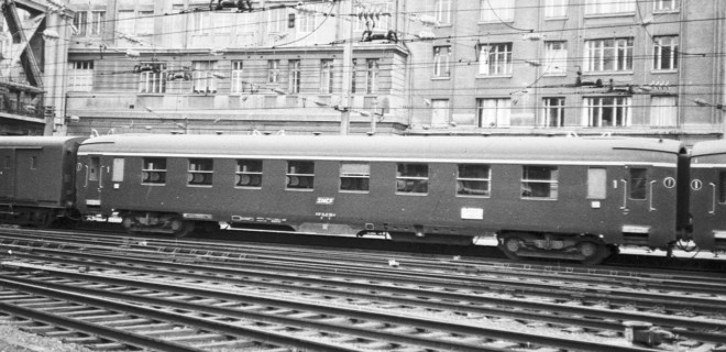16 - A8 DEV U53 à PE.jpg