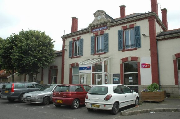 Gare Paimpol-001.JPG