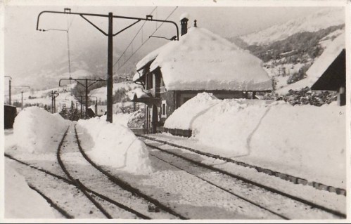 Gare Samoëns.jpg