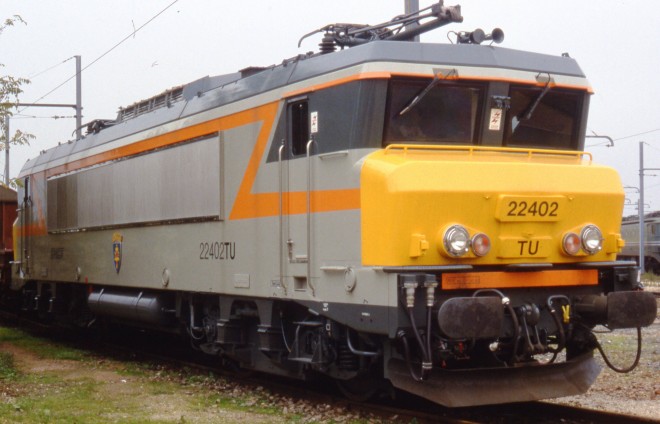 BB 22402 TU-2.jpg