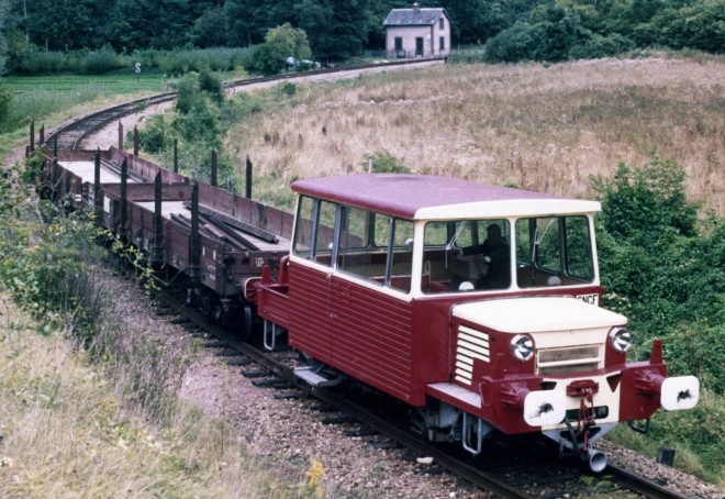 img004.jpg