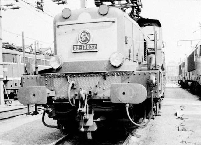 26 - BB 13037 à PLV (détail 2).jpg