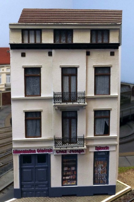 Immeuble 12 réduit.jpg