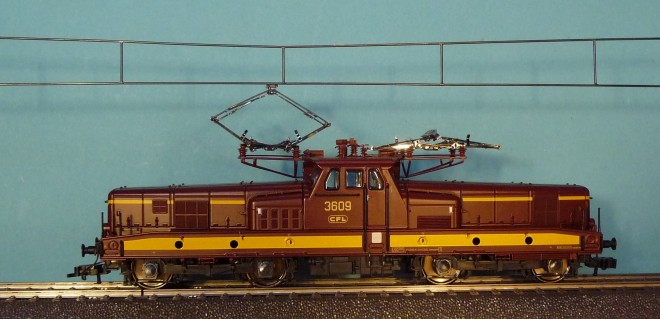 BB 3609 CFL Trix.JPG
