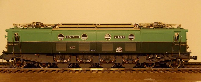 9100 patinée (1).JPG