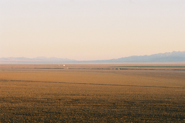 img025.jpg