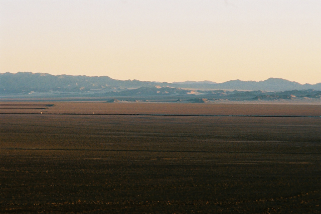 img027.jpg