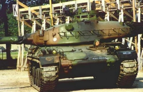 Amx30_025.jpg