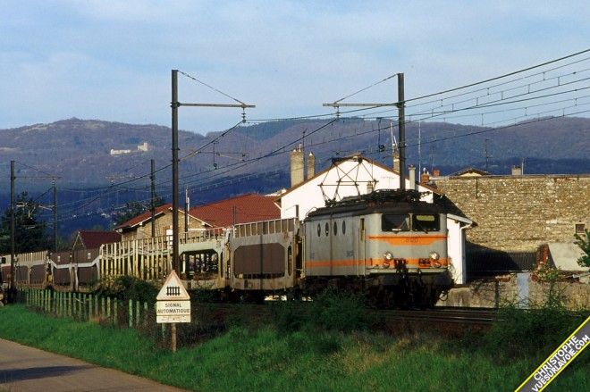 200420008120.jpg