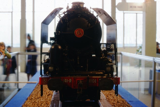 img054.jpg