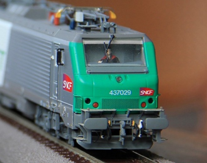 437029 SNCF Mehano vue 3.JPG