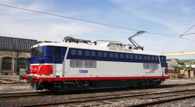 BB 17059-17.jpg