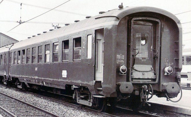 B10 courte U50.jpg