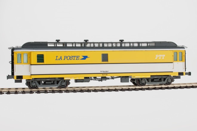 postale 16m jaune fen centr X2675 (2).jpg