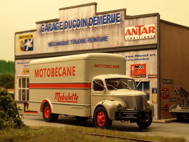 BERLIET MOTOBECANE 001.JPG