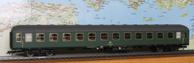 Bm 232 DB verte.JPG