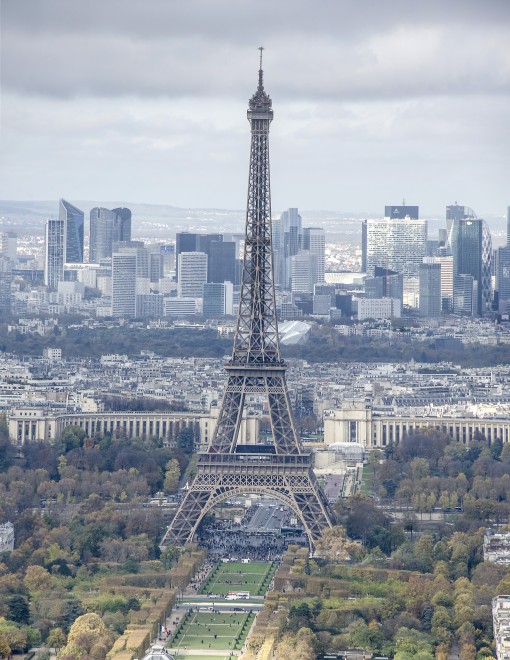 Tour Eiffel r30x40.jpg