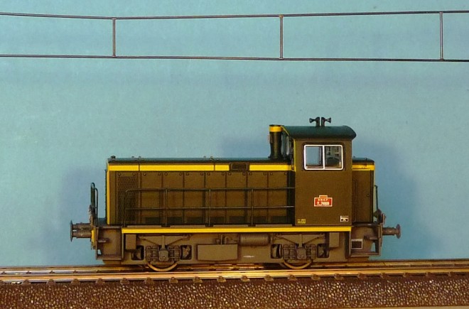 Y 7400 LSM.JPG