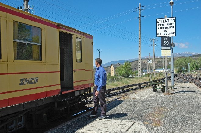 Le Train Jaune-0594bw.jpg