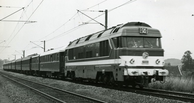 70001-2.jpg