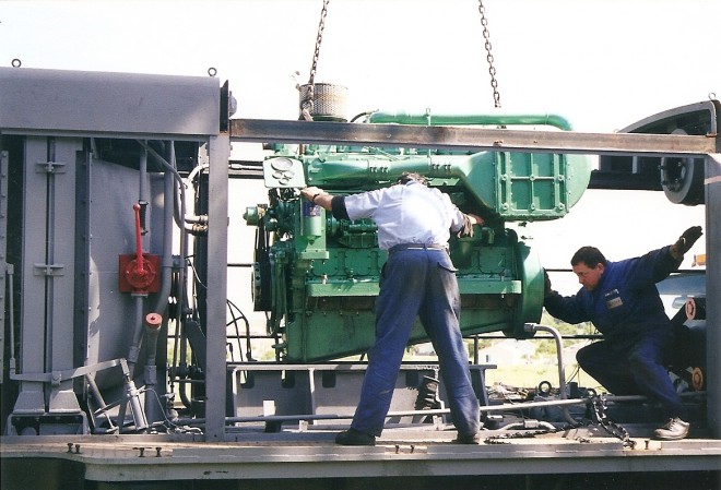 2000 4.jpg