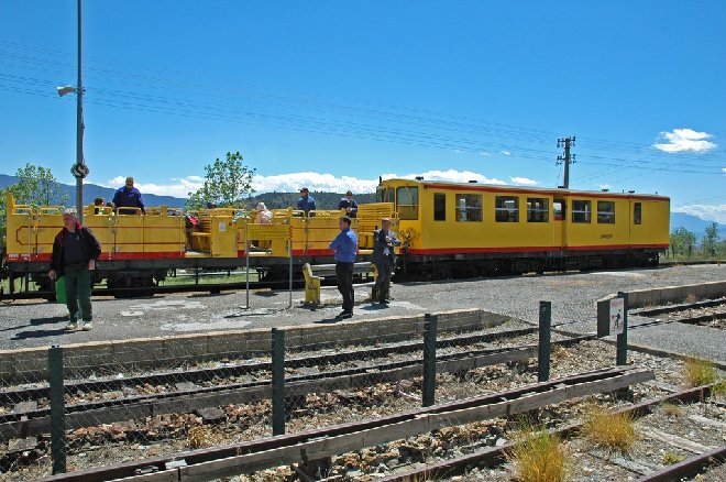 Le Train Jaune-0612bw.jpg