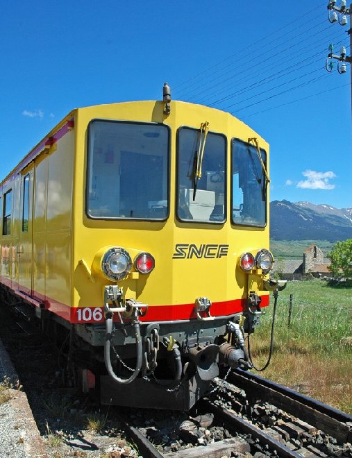 Le Train Jaune-0613bw.jpg