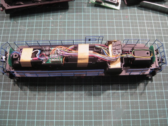 Piko 95184 G1206 TSO et D&H DH10C-3 01.JPG