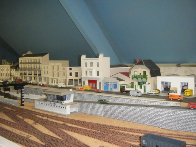 maquettes + franck 003.JPG