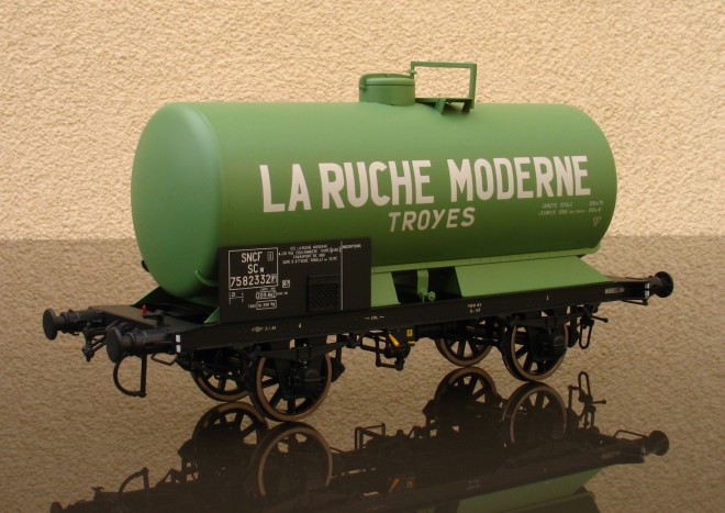 citerne La Ruche Moderne (2).JPG