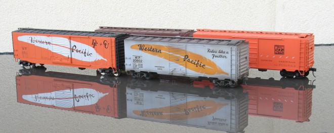 WP box cars (1).JPG