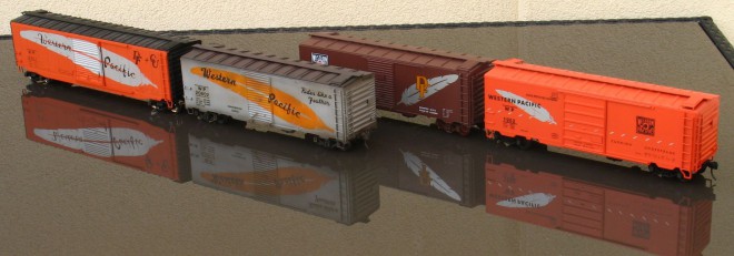 WP box cars (7).JPG