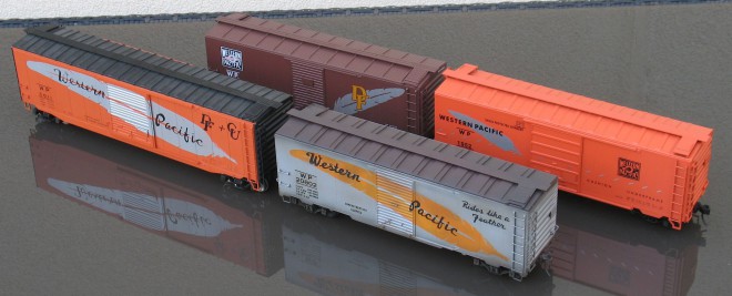 WP box cars (10).JPG