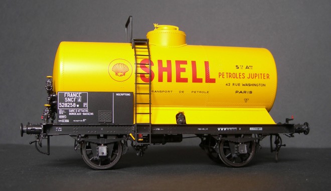 Wagon Citerne OCEM T1 FUEL LOURD SHELL.jpg