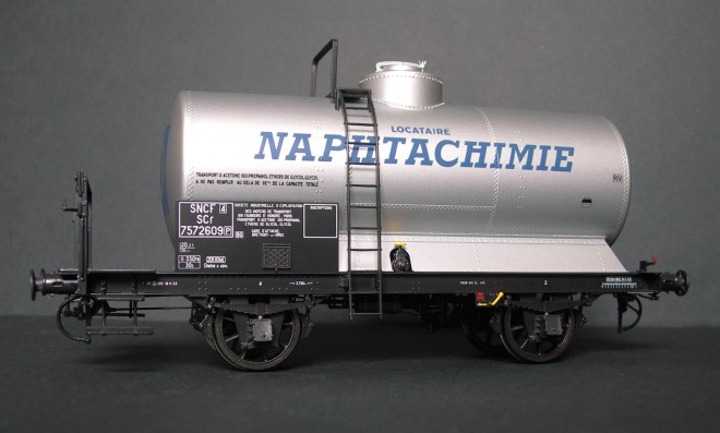 Wagon Citerne OCEM T2-A3-NAPHTACHIMIE.jpg