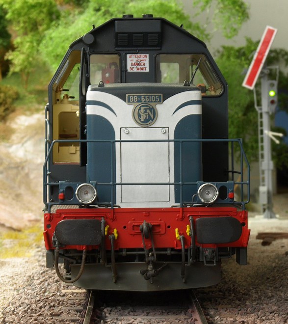 BB 66105-1.jpg