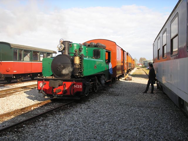 AG 04 2015 011.JPG