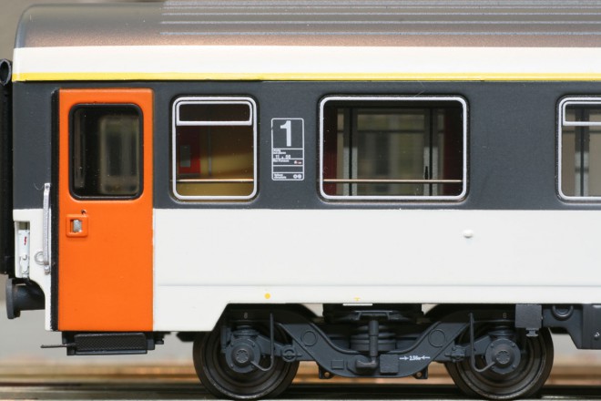 LS_40353_Detail.jpg