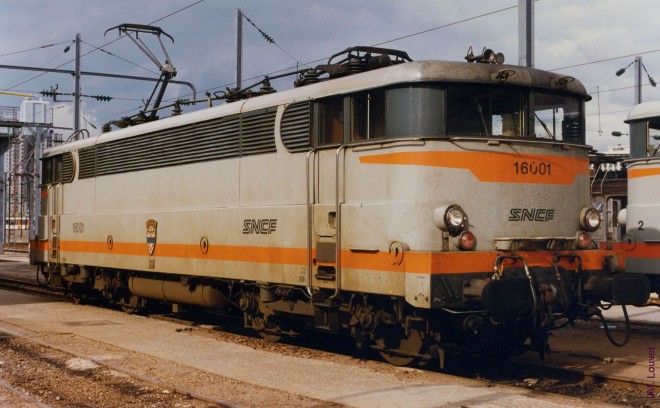 BB 16001 (13).JPG