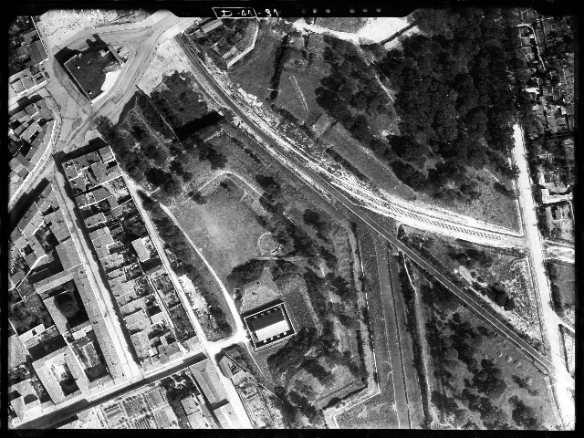 II-5-029~1.jpg