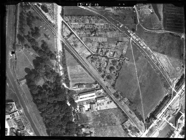 II-5-018~1.jpg