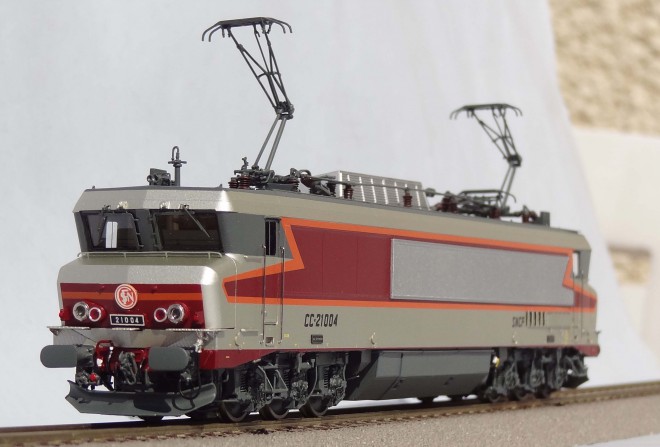 21004 LR.jpg