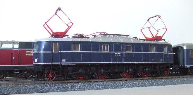 E18 06 a.JPG