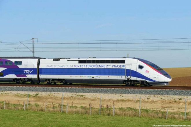 K159513-800.jpg