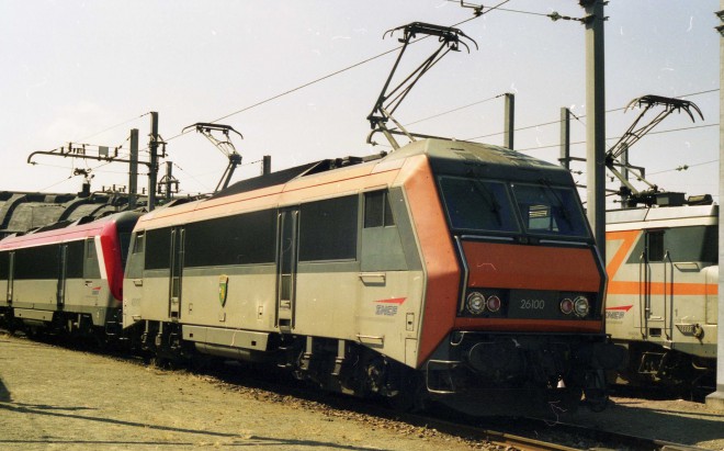 BB 26100 (1).jpg
