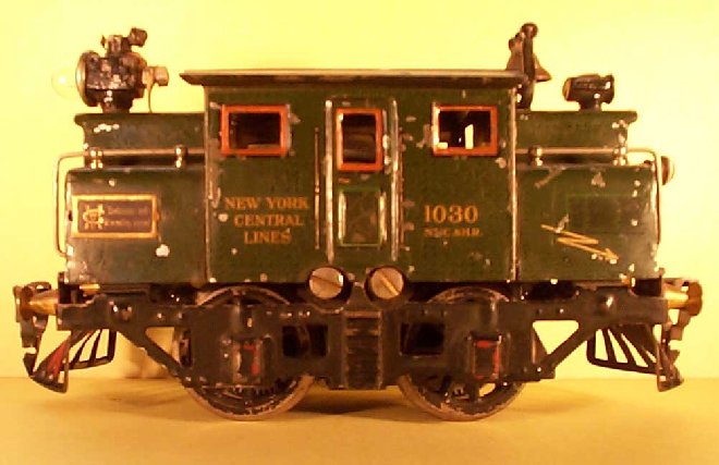 Loco MÄRKLIN gauche.jpg