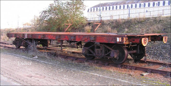 010.jpg