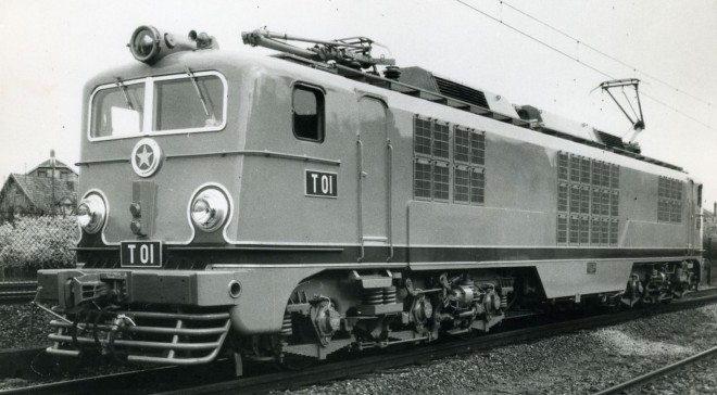 T 01.jpg