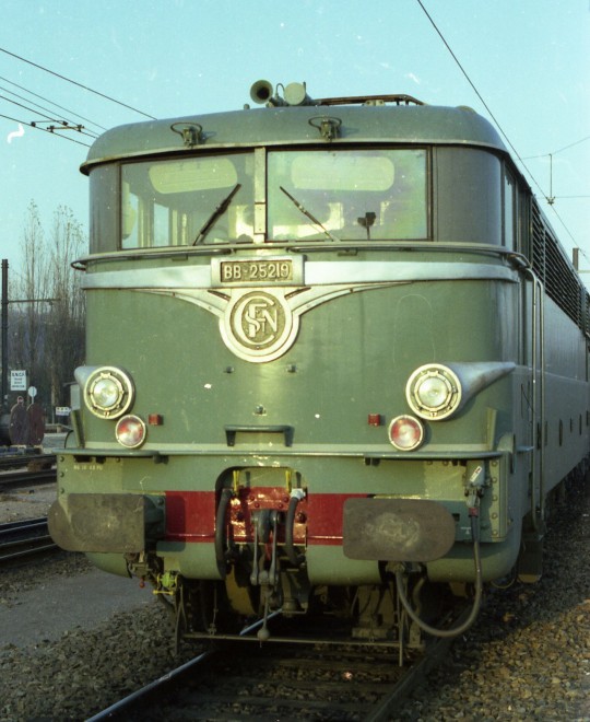 BB 25219 (9).jpg