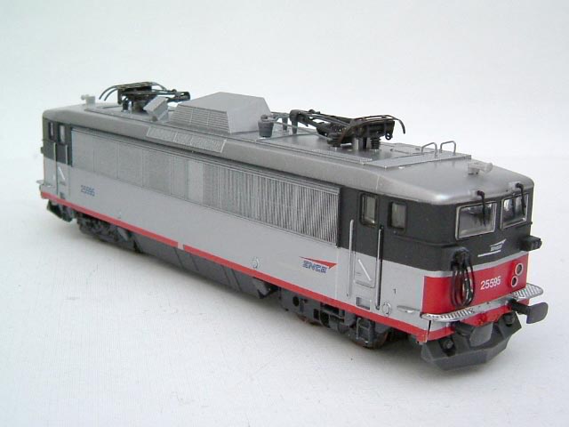 Lima 208579 BB 25595 Corail+ 01.jpg